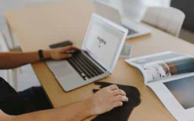 Crea tu portafolio online en minutos: 3 servicios ideales para traductores y copywriters